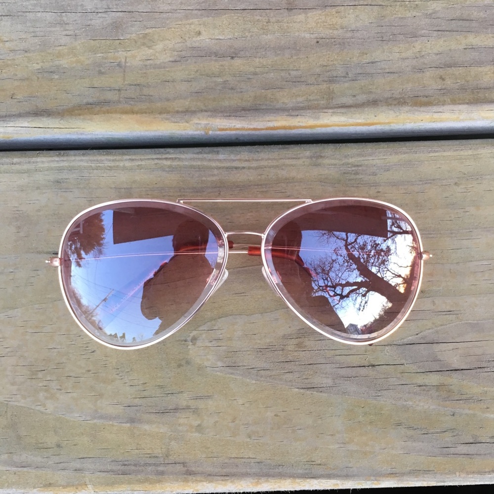 Pink/Gold Aviator Sunglasses